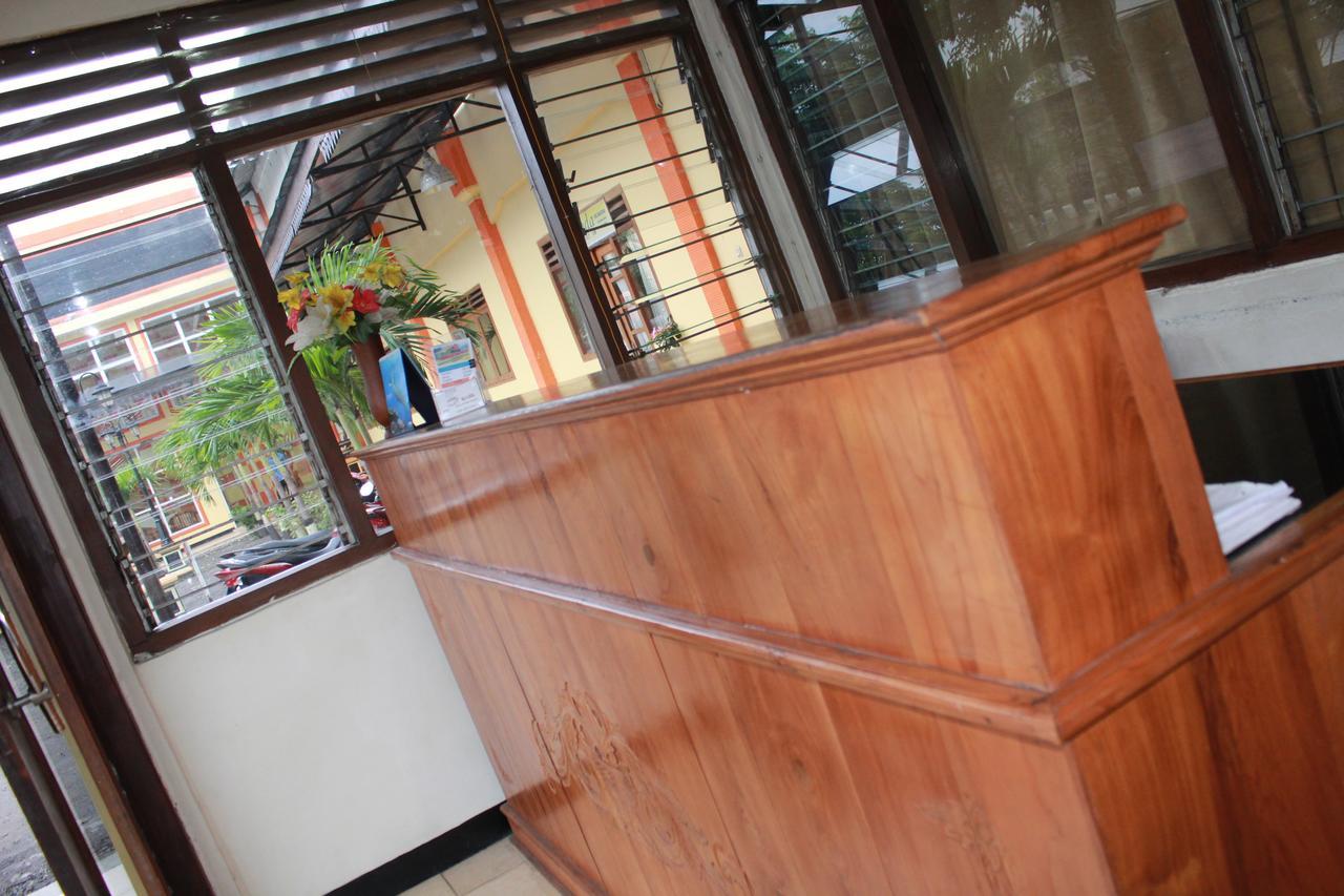 Sinar Bintang Hotel Cepu Zewnętrze zdjęcie